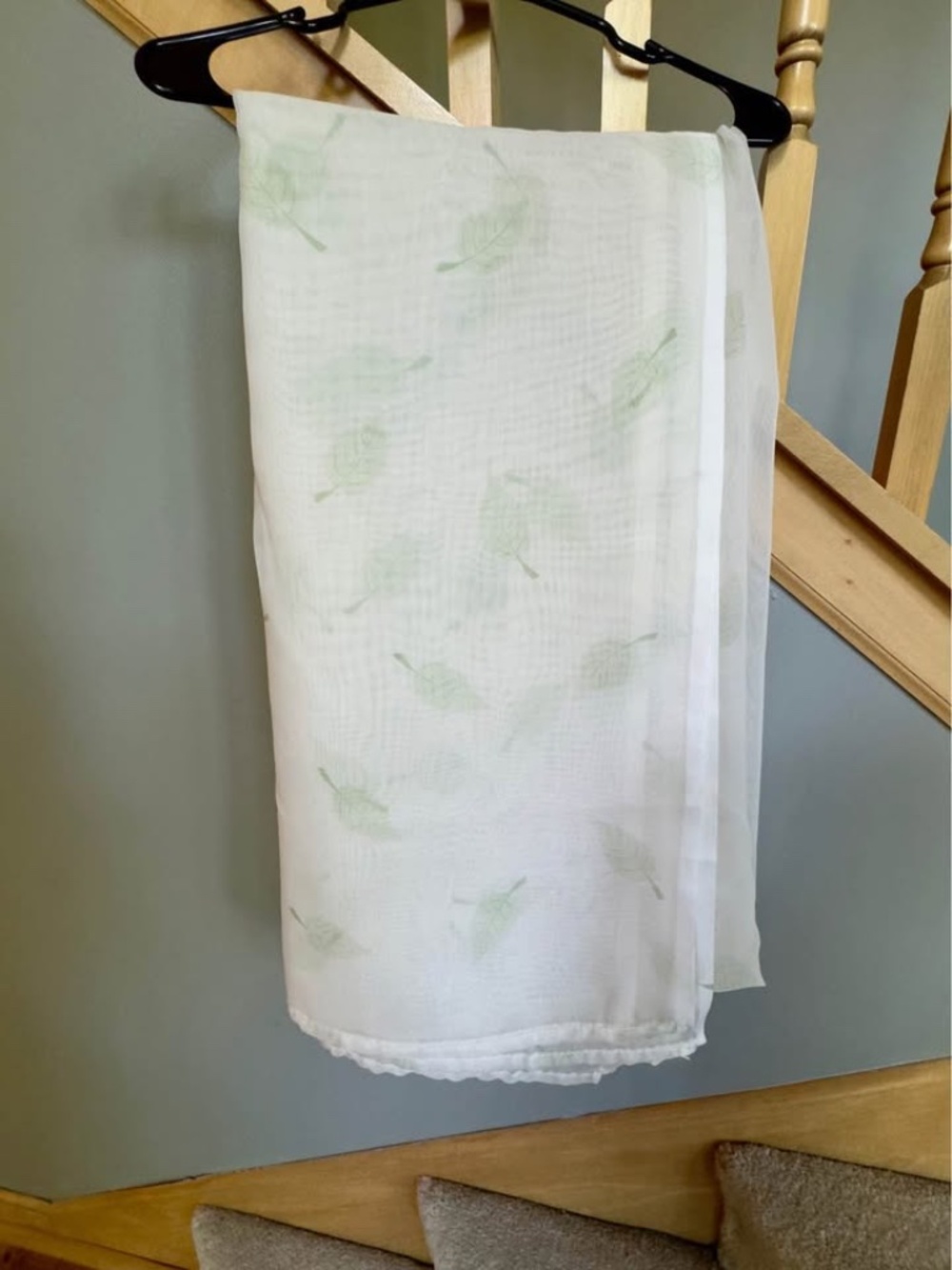 Vintage Sheer White With Green Leaves Scarf Valance